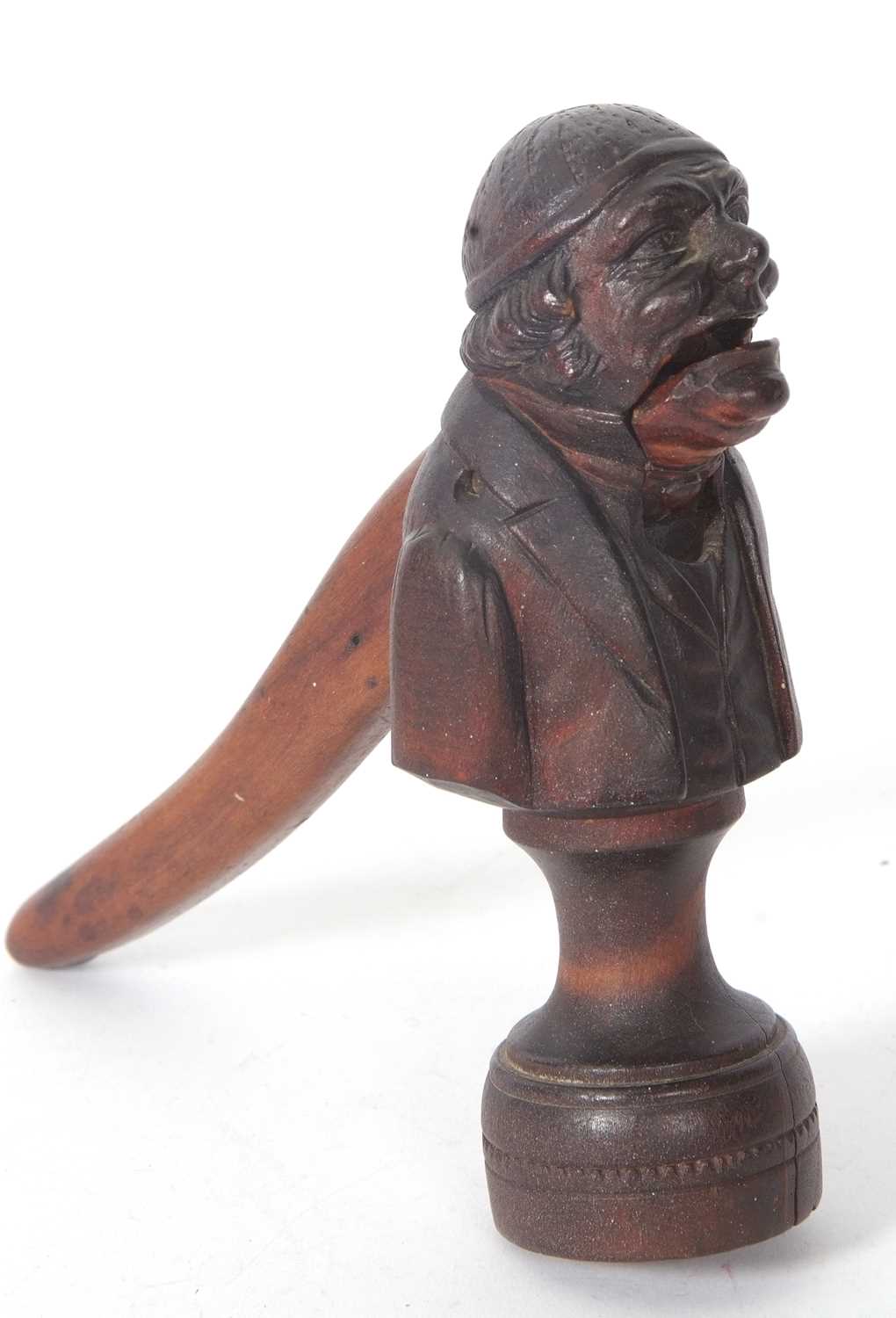 Vintage carved nut cracker of a mans head and torso on a plinth base, 15cm tall - Image 2 of 8