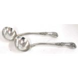 Two Victorian silver Kings pattern sauce ladles, 1867/8, makers mark for Chawner & Co, 18cm long,