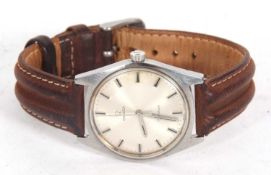 An Omega Geneve gents wristwatch, the watch has a manually crown wound movement and a stainless