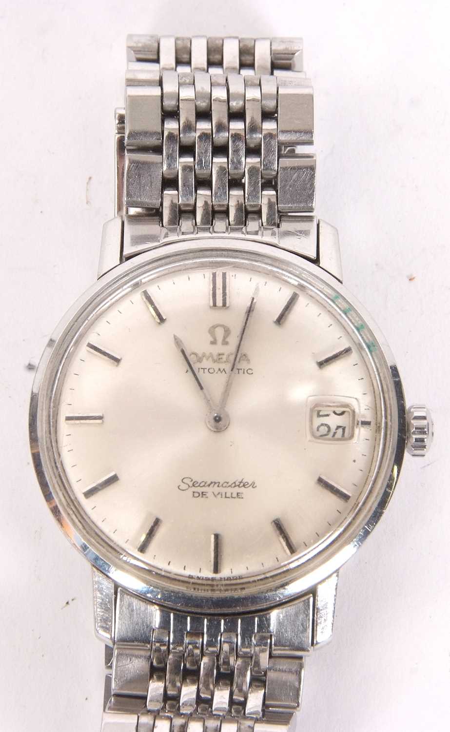 A vintage Omega Geneve Seamaster Deville, it has an automatic movement, the watch has a stainless - Image 2 of 4