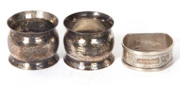 A pair of Edwardian silver serviette rings, Chester 1908, makers mark for George Nathan & Ridley
