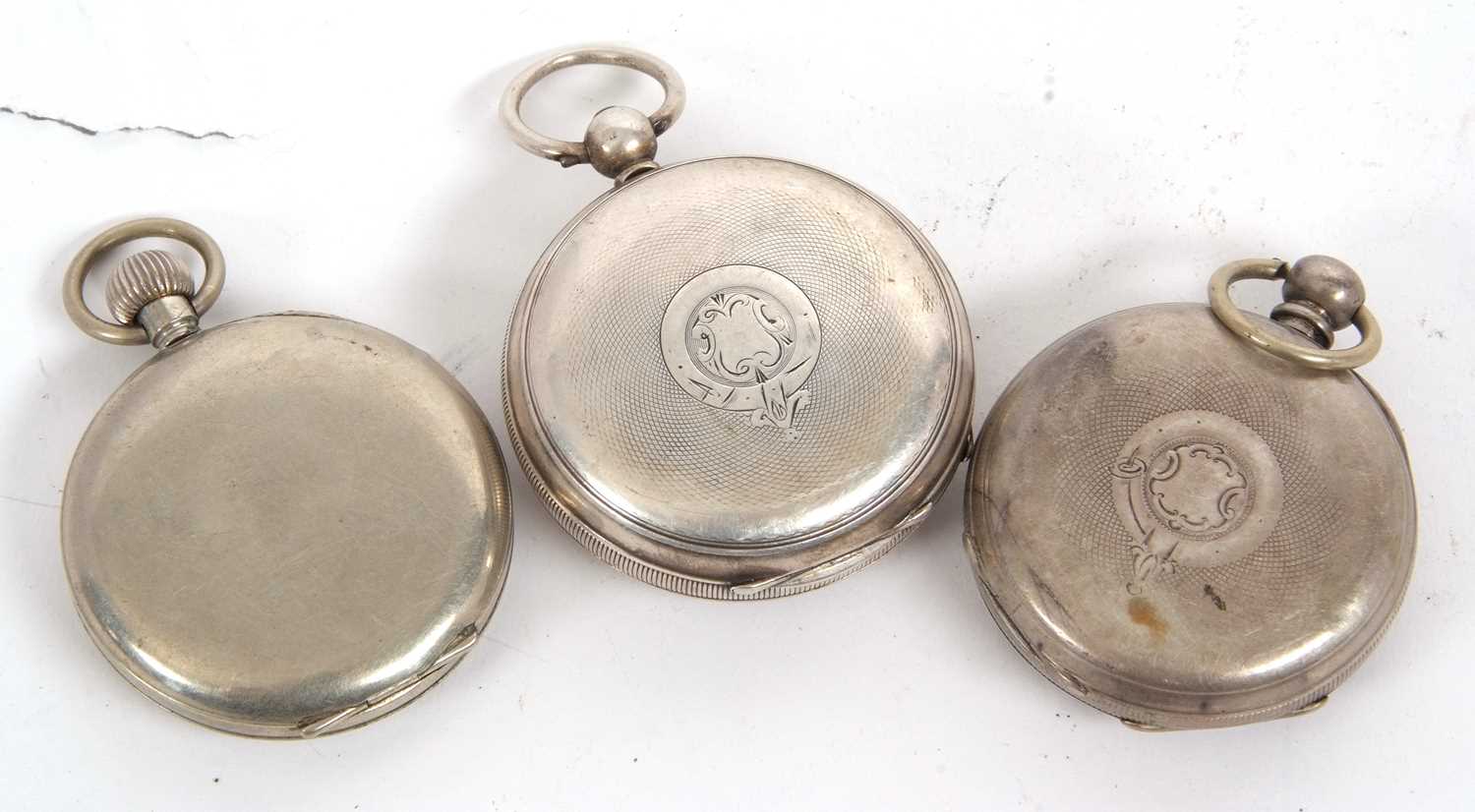 A mixed lot of three pocket watches, one is manually crown wound and the other two are key wound, - Image 2 of 2