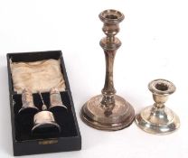 Mixed Lot: A cased three piece condiment set, hallmarked for Birmingham 1932/3, makers mark Marson &