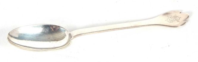 A silver rat tail treffid spoon engraved with initials, hallmarked for Londn 1898, makers mark for