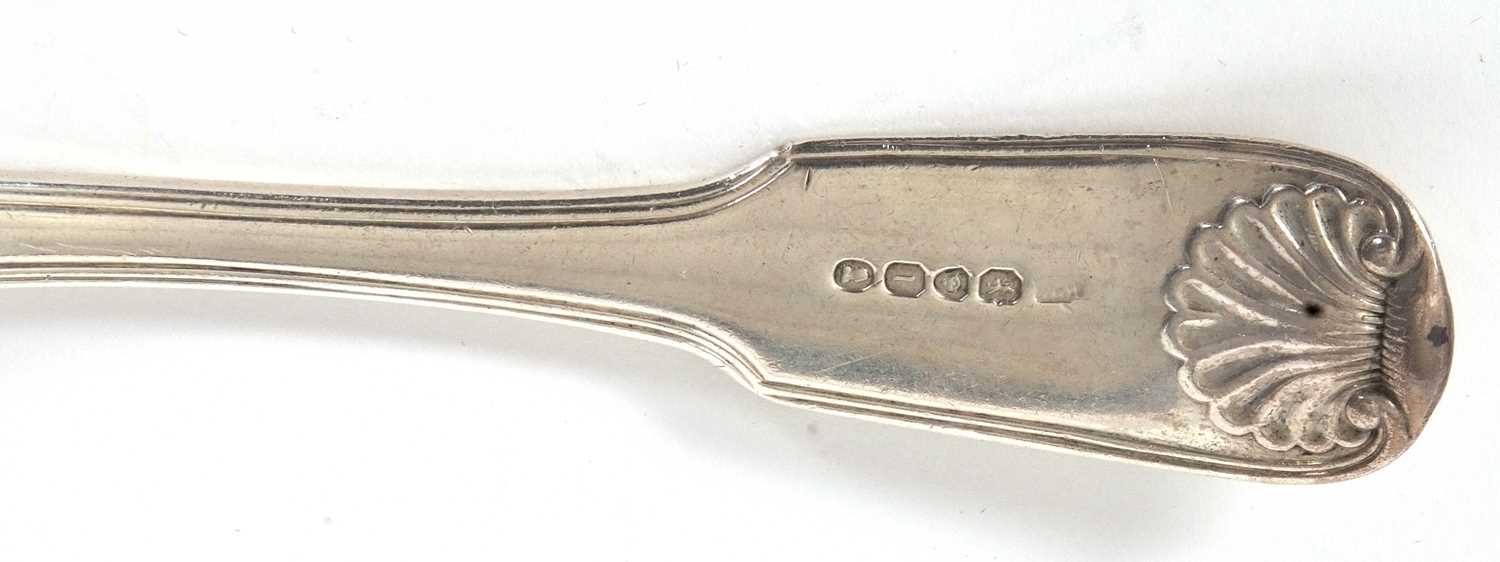 George VI silver fish slice, fiddle shell and thread pattern, the blade with pierced fish detail and - Image 8 of 8