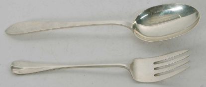 Mixed Lot: A Stieff sterling Williamsburg Restoration salad fork, 21cm long together with a
