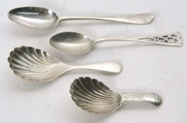 Mixed Lot: A Georgian caddy spoon, having an oval shaped shell bowl and chased decorated handle,