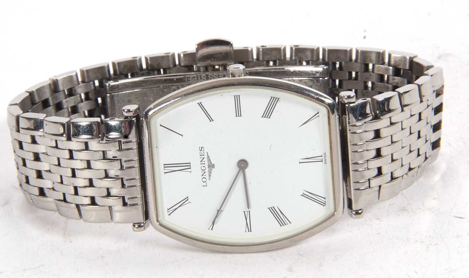 A Longines Lé Grande Classique, stainless steel gents wristwatch, reference number L4.705.4, the