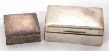 Mixed Lot: George V silver table cigarette box, London 1912, makers mark for William Comyns &