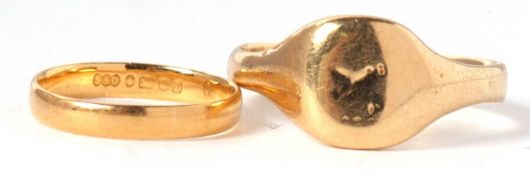 Two gold rings: a gentleman's signet ring stamped 18ct, size R, 7.5g, together with a 22ct wedding