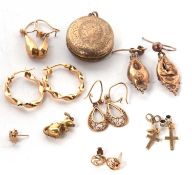 A quantity of 9ct gold and unmarked yellow metal jewellery, to include four pairs of 9ct earrings