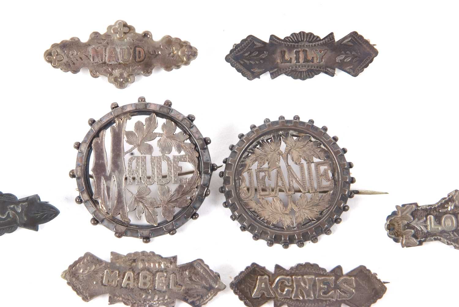 Eight early 20th century silver and white metal name brooches, to include Jeanie, Maude, Louie, - Image 2 of 6