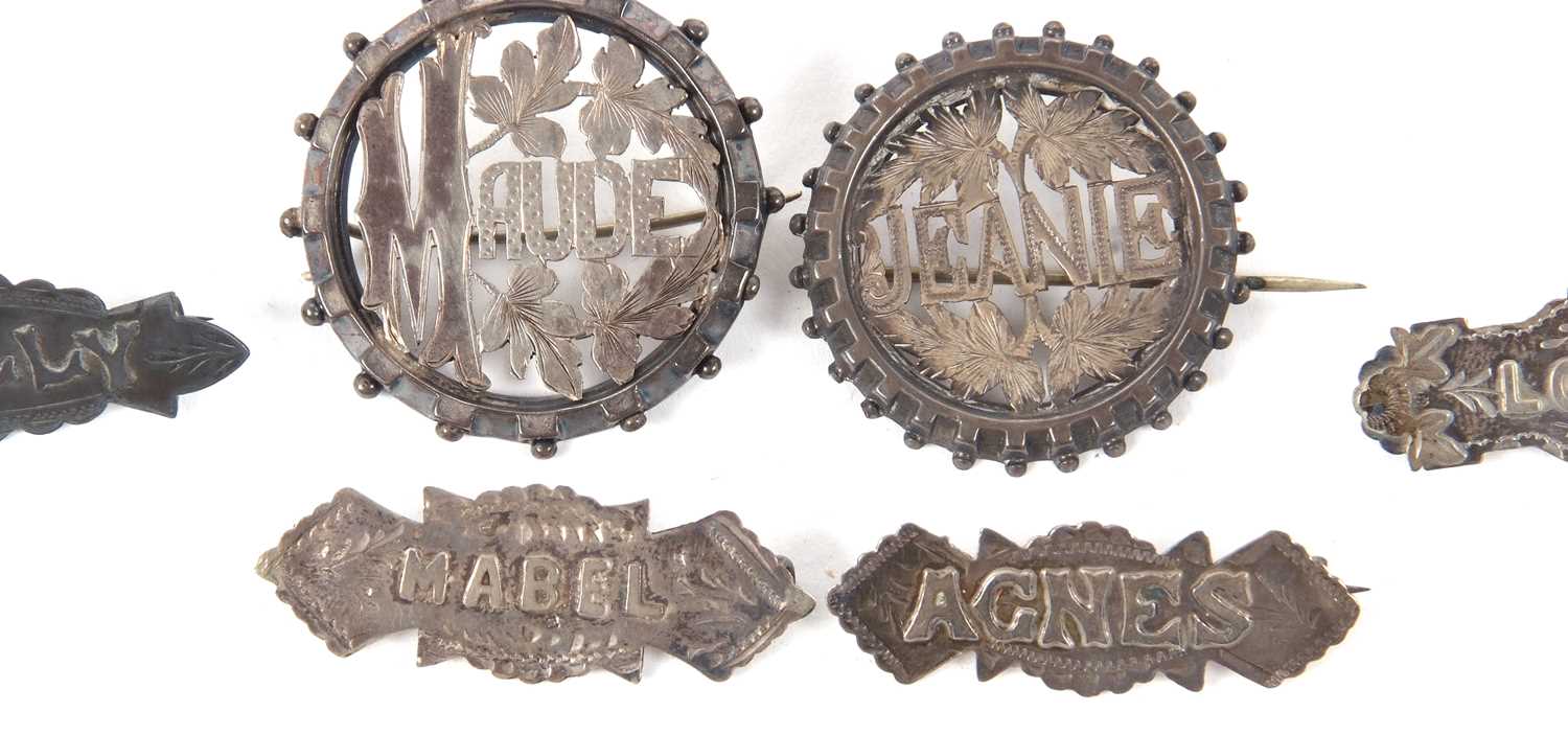 Eight early 20th century silver and white metal name brooches, to include Jeanie, Maude, Louie, - Image 4 of 6