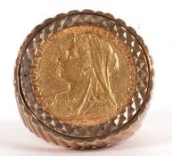 A sovereign ring, the 1901 full sovereign ring with 9ct mount, London 1974, size L-M, 12.3g