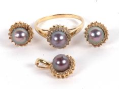 A 14k cultured grey pearl and diamond cluster suite, to include a ring stamped 14, size Q, approx.