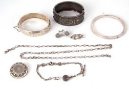 A mixed lot of silver and white metal jewellery to include a 19th century silver hinged bangle