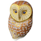 Royal Crown Derby paperweight modelled as an owl