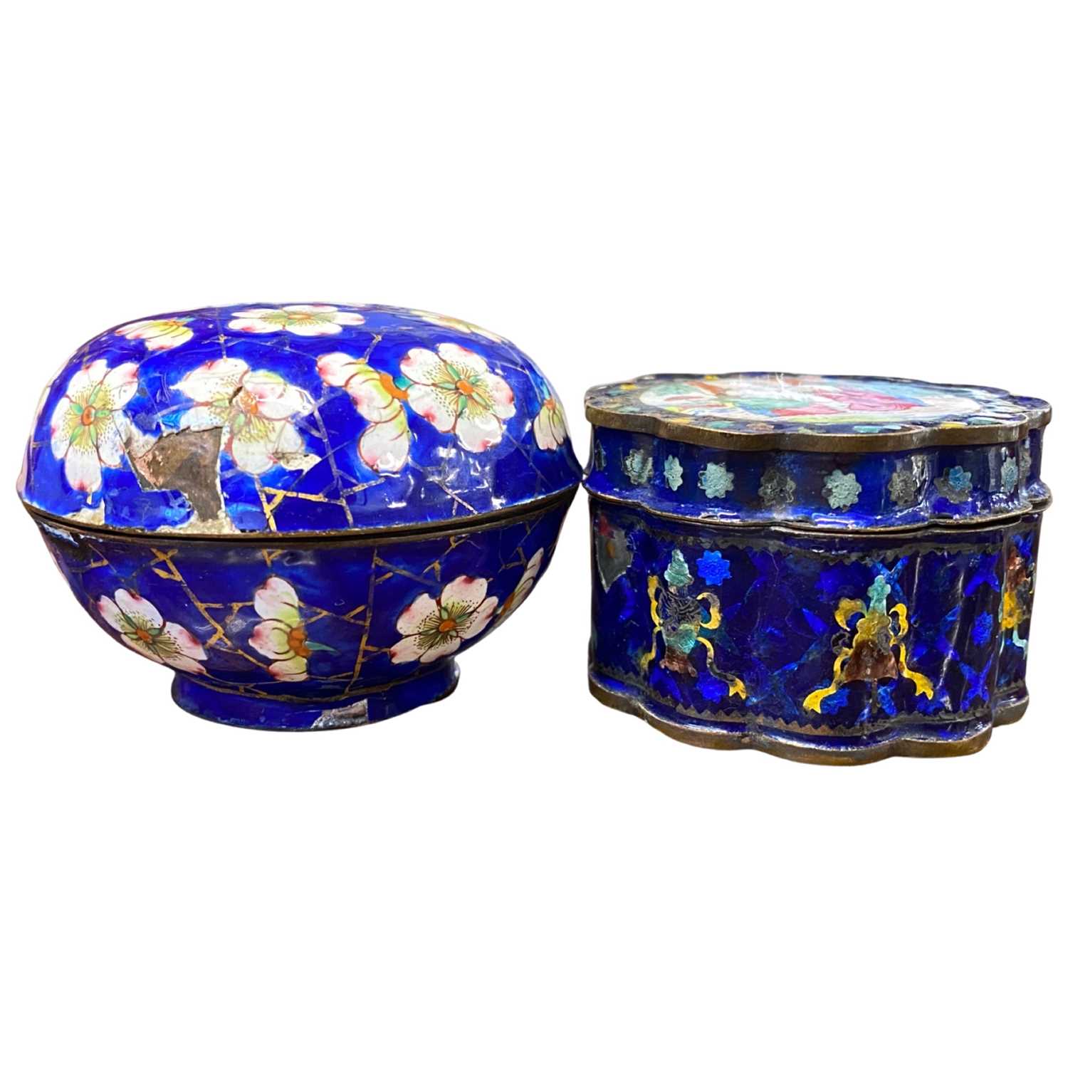 Mixed Lot: Two small Chinese enamel boxes, compass, miniature shoes etc - Image 3 of 5