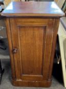 Victorian mahogany single door pot or bedside cabinet, 42cm wide