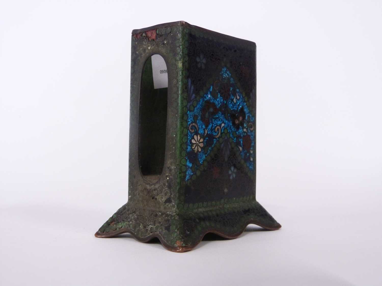 Cloisonne matchbox holder raised on shaped feet, 8cm high - Image 4 of 6