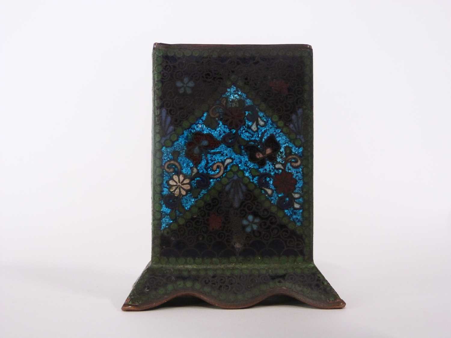 Cloisonne matchbox holder raised on shaped feet, 8cm high - Image 5 of 6