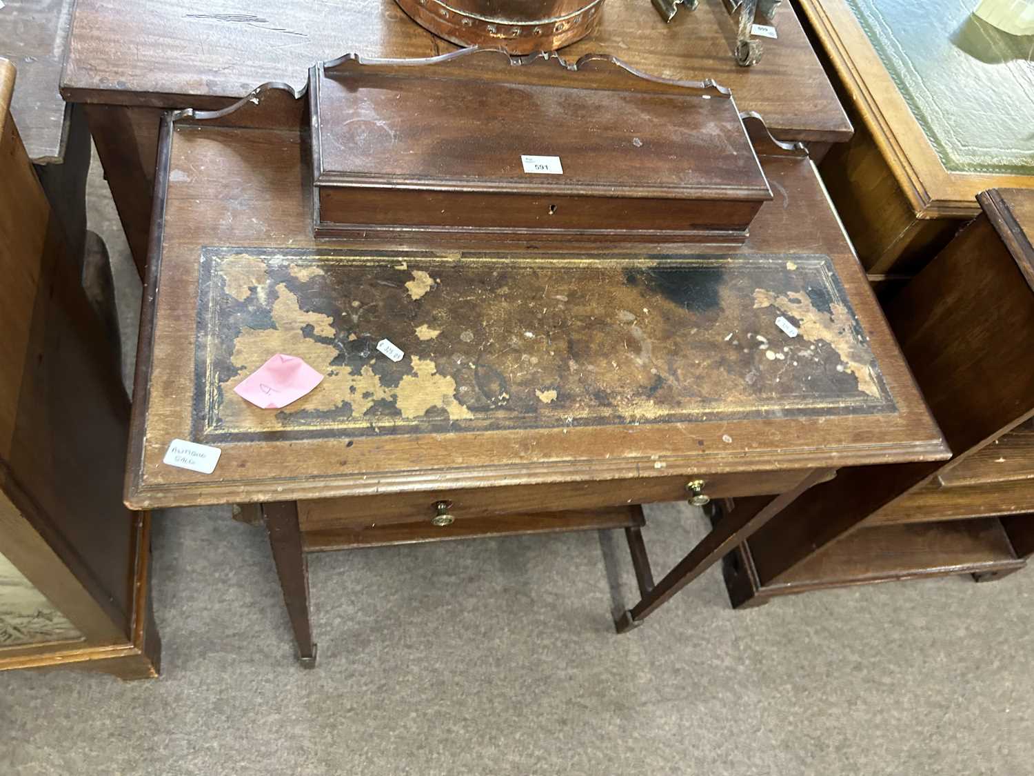 A small Edwardian writing table with a hinged storage compartment, worn leather writing surface - Image 2 of 2