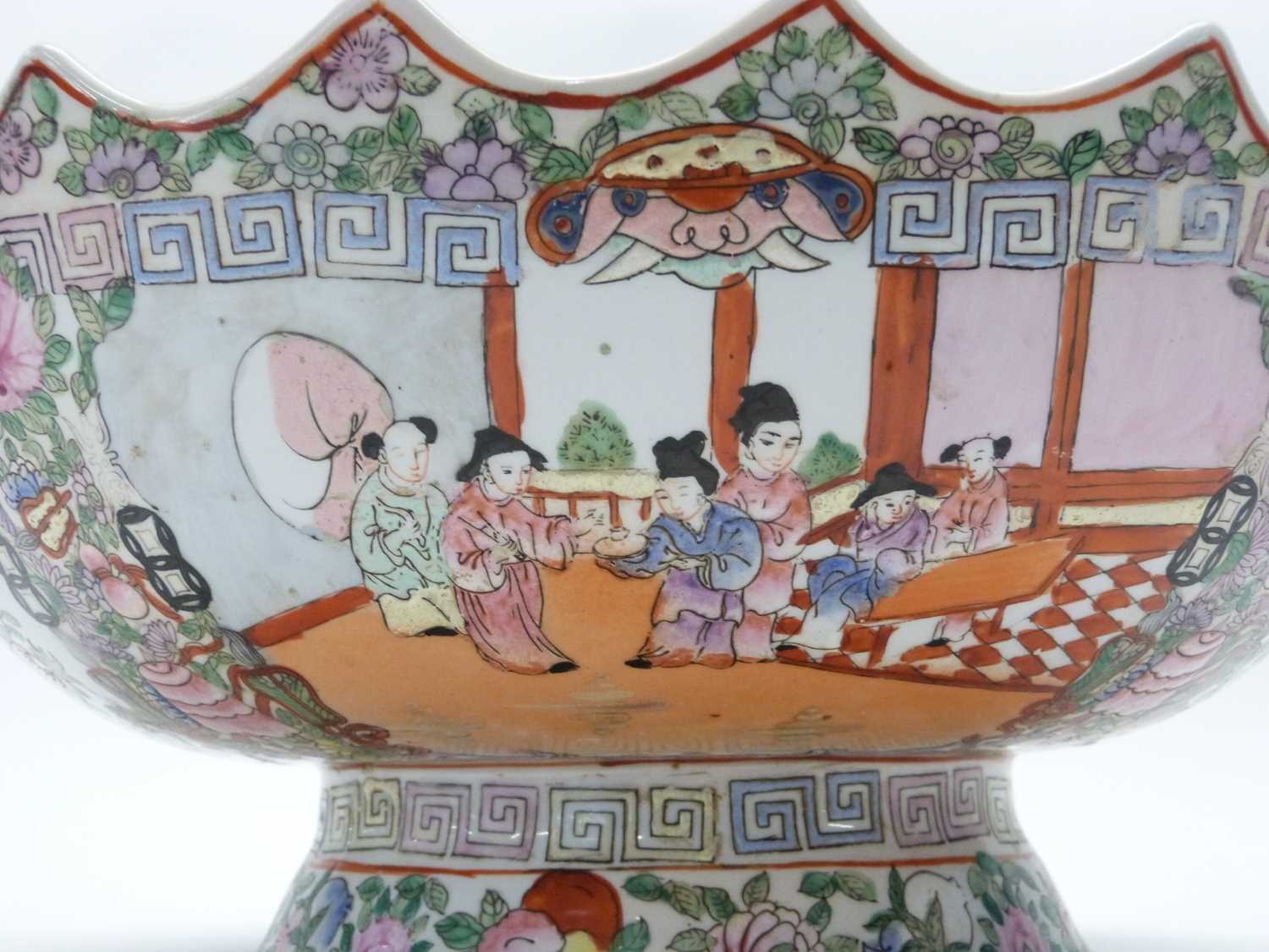 A large 20th Century Chinese porcelain punch bowl with shaped rim decorated with panels of Chinese - Image 4 of 4