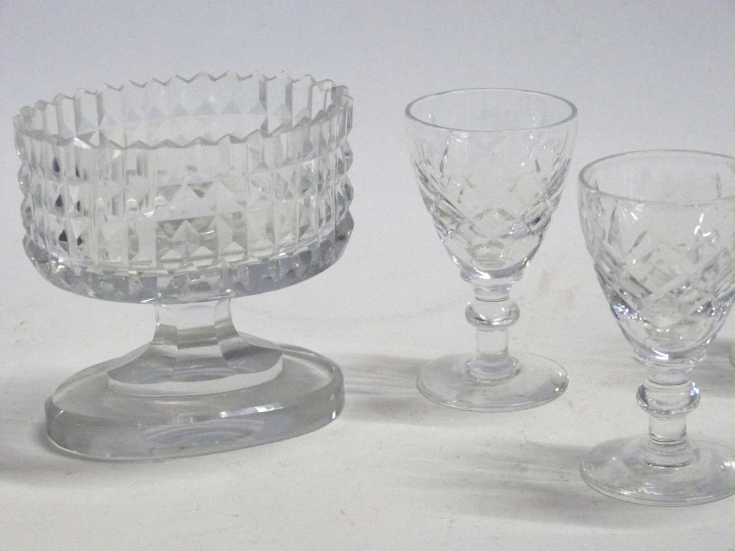 A small cut glass hobnail cut condiment glass and twelve small spirit glasses - Image 3 of 3