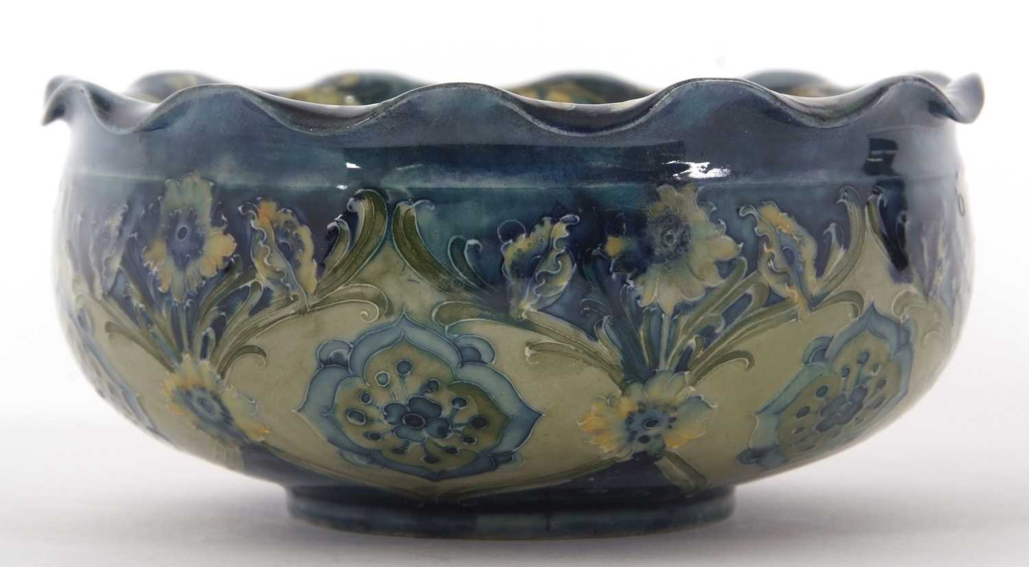 A Moorcroft Florian ware bowl made for Liberty with a Art Nouveau stylised floral design in green - Image 4 of 11