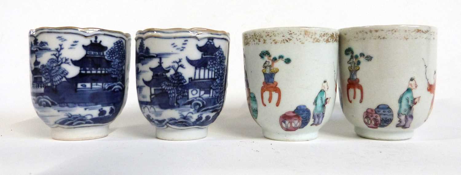 Group of Chinese porcelain tea wares including a late 18th Century Chinese porcelain Famille Rose - Image 3 of 13