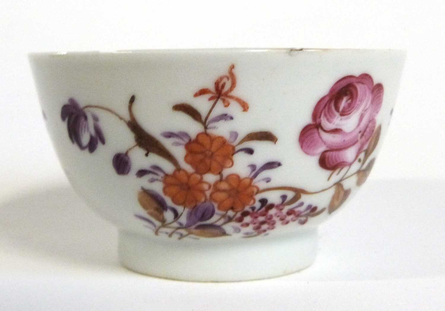 Group of Chinese porcelain tea wares including a late 18th Century Chinese porcelain Famille Rose - Image 12 of 13