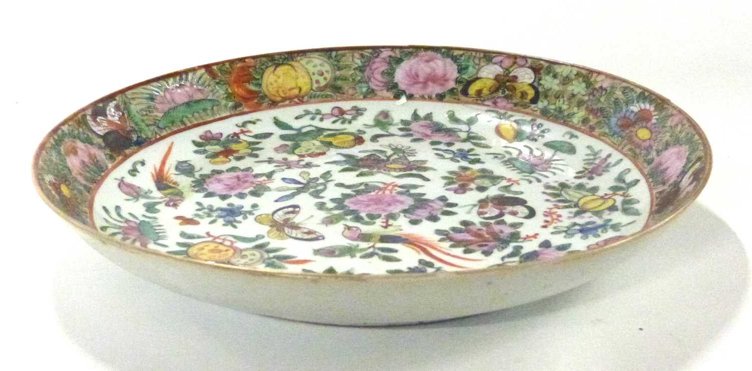 Cantonese porcelain dish with polychrome decoration of flowers and butterflies and birds amongst - Image 3 of 6