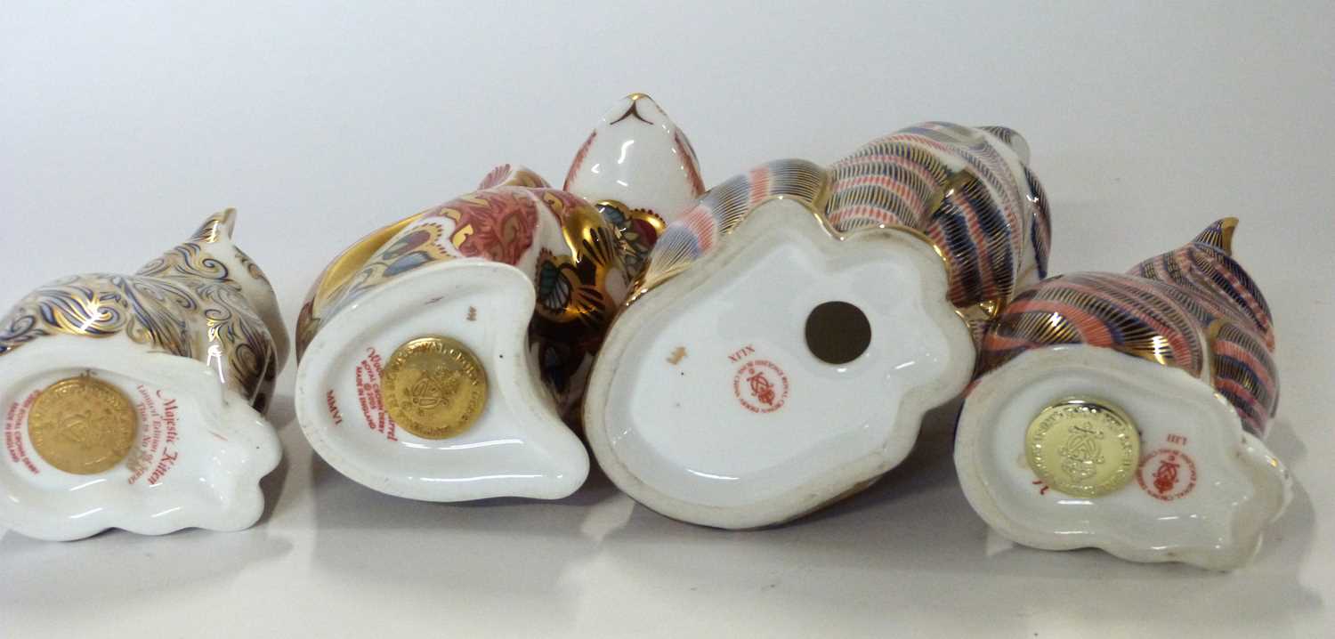 Group of four Royal Crown Derby paperweights, Gold Stopper model of a Squirrel and a Cat (lacking - Image 7 of 7