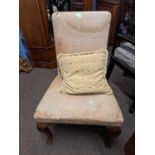 An early 18th Century walnut veneered and upholstered side chair, 95cm high (a/f)