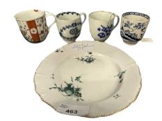 Group of English porcelain wares including a Worcester cup in the Scarlett Japan pattern, further