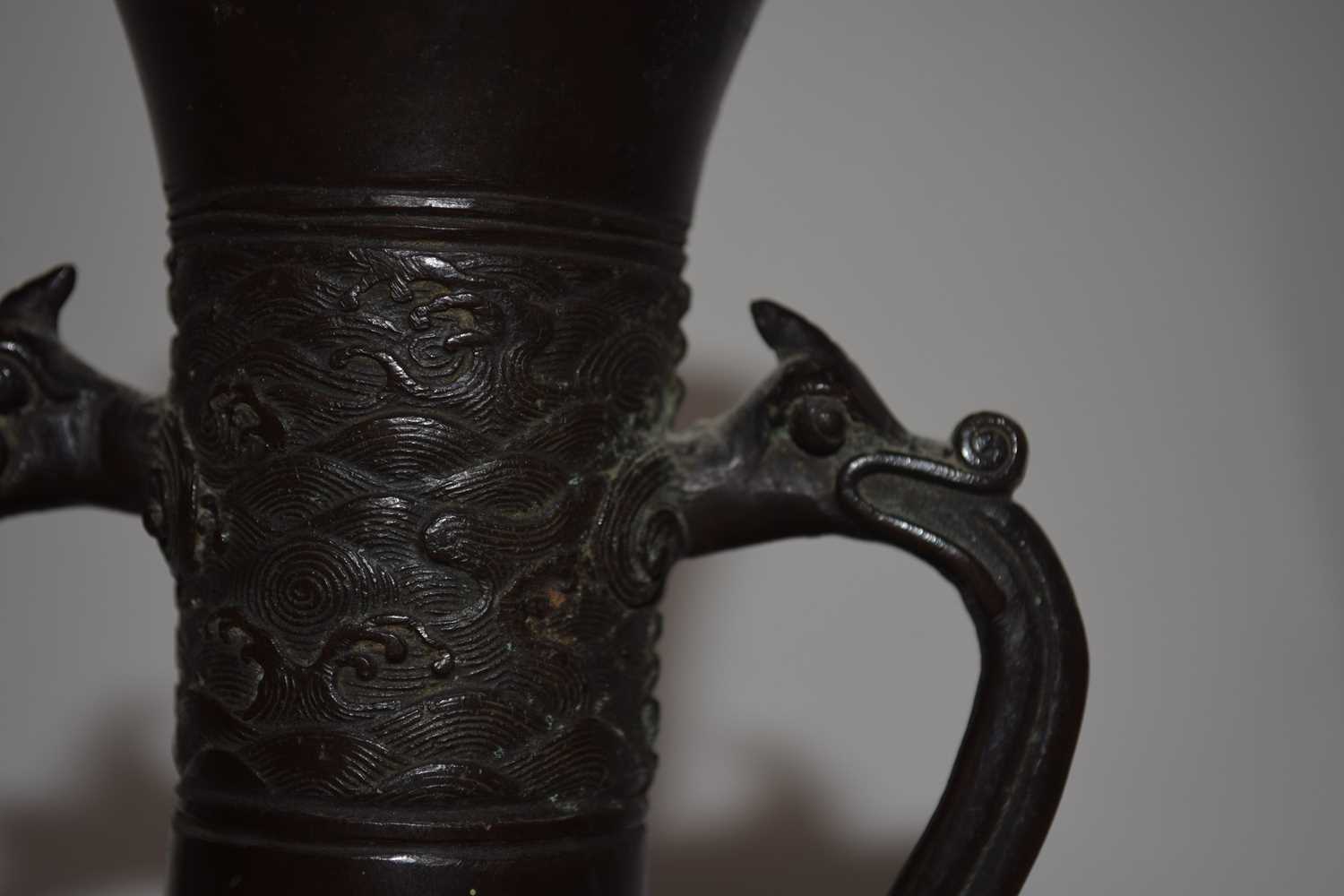 Japanese bronze vase - Image 6 of 9