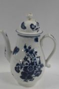 A Worcester porcelain coffee pot and cover, blue and white printed decoration, circa 1770 (a/f)