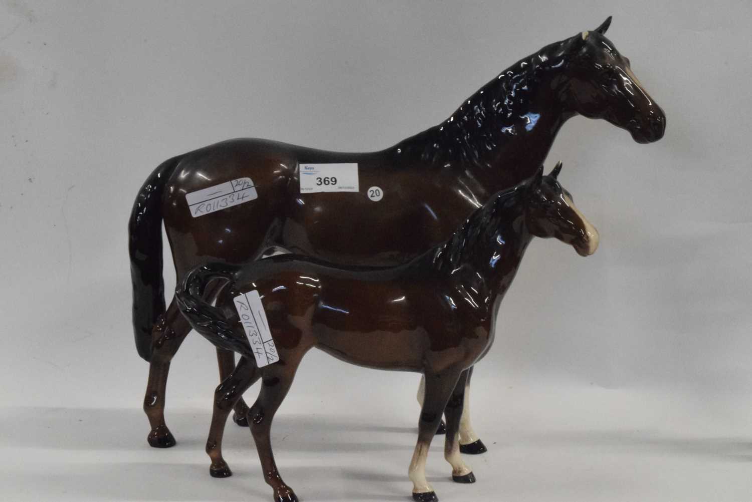 Large Beswick horse together with a smaller example (chip to ear of larger example), tallest 30cm - Image 2 of 2
