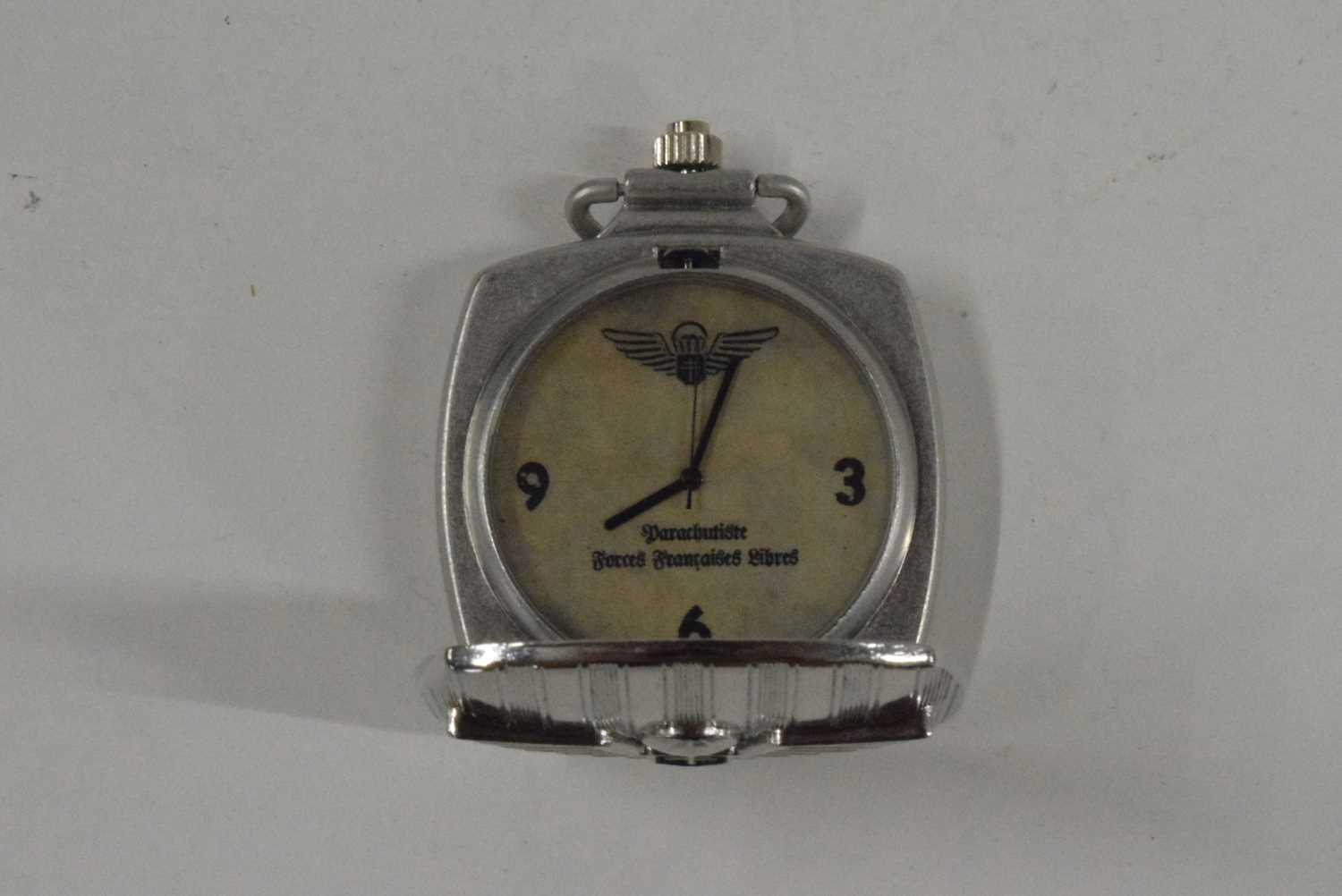 A reproduction French white metal pocket watch and cover - Image 3 of 3