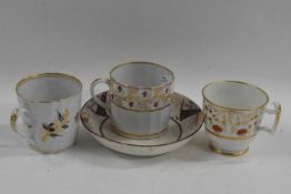 Group of English porcelain wares, late 18th Century including a coffee can, possibly Coalport,
