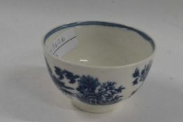 Caughley porcelain saucer (a/f) together with a Worcester 18th Century tea bowl and a saucer