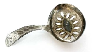 George IV silver caddy spoon with pierced circular over bowl having wrigglework detail and