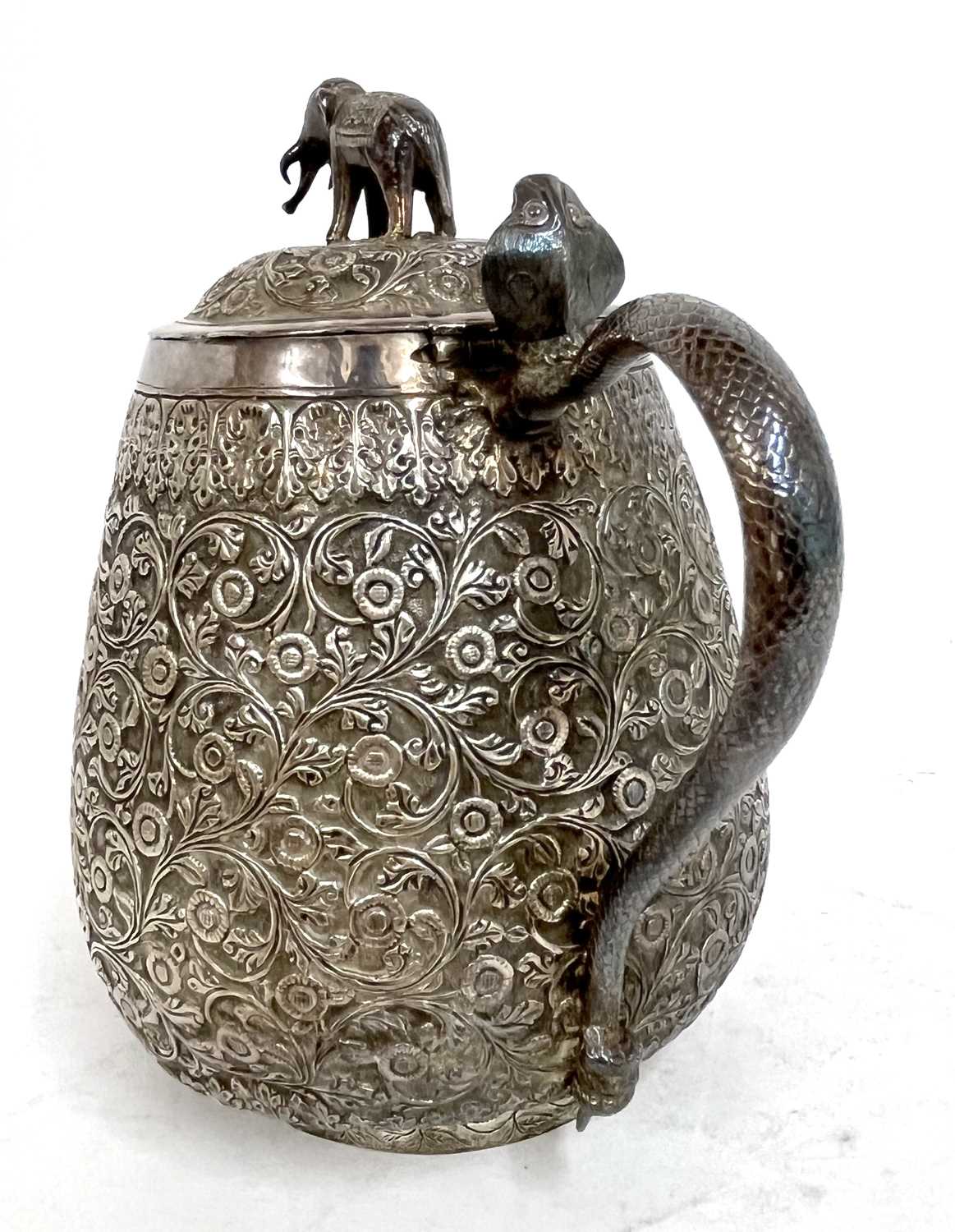 Antique Indian silver tea set 'Lucknow Circa 1900' with elephant and cobra design, comprising - Image 20 of 23