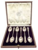 Cased set of six George V silver teaspoons, London 1912, makers for Goldsmith & Silversmith Co Ltd