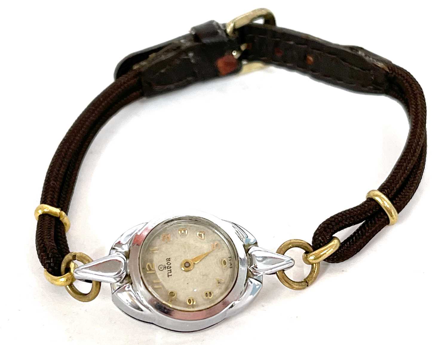 A ladies Tudor wristwatch, the watch has a cream dial along with gold coloured Arabic numeral hour - Image 3 of 5