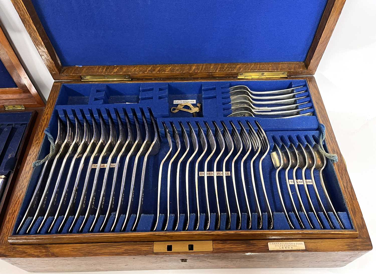 Z Baraclough & Sons of Leeds part oak cased canteen of plated cutlery, the top lift out tray to - Image 2 of 10
