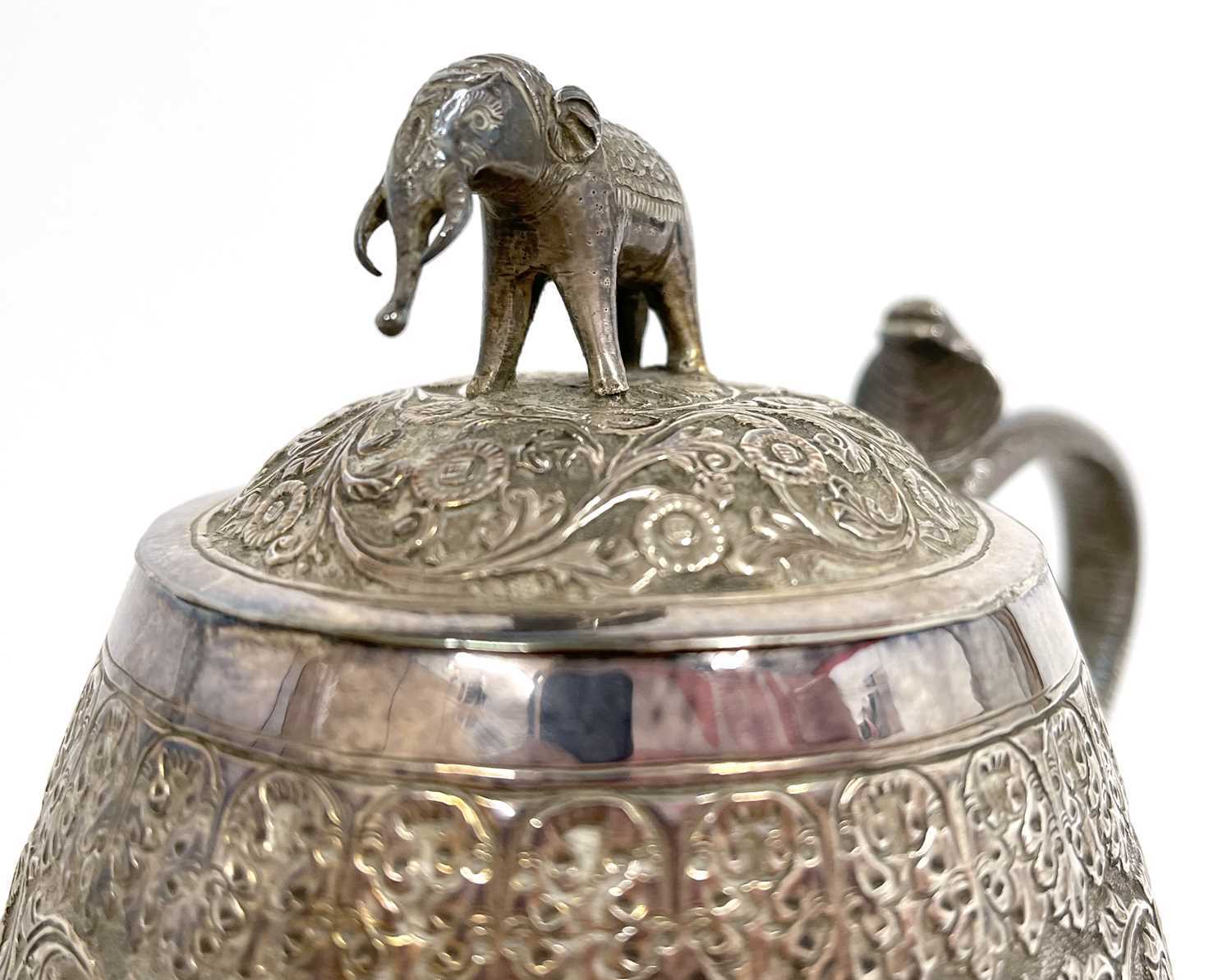 Antique Indian silver tea set 'Lucknow Circa 1900' with elephant and cobra design, comprising - Image 15 of 23