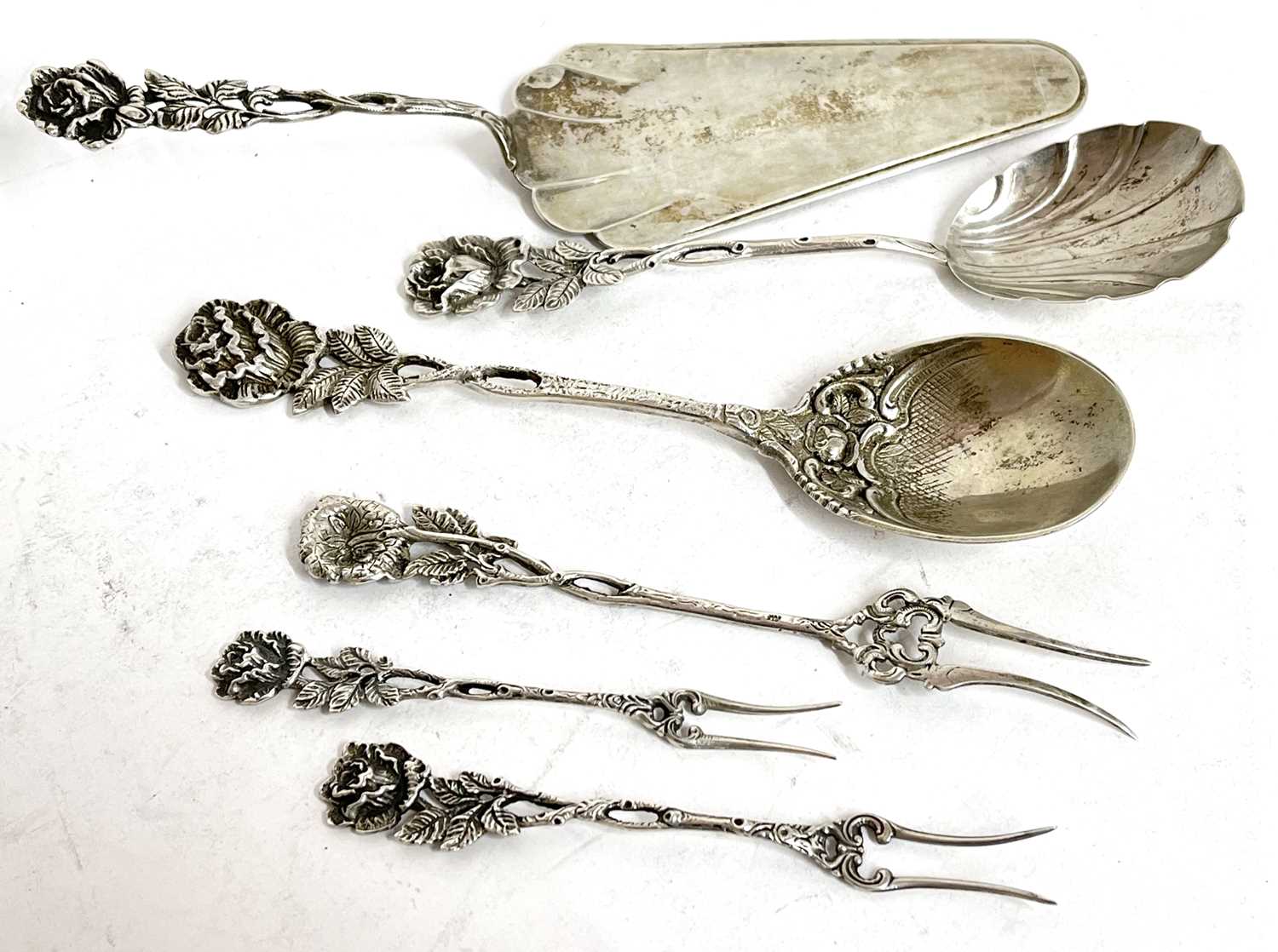 A group of German white metal marked 800 flat ware to include two serving spoons, cake slice, - Image 2 of 5