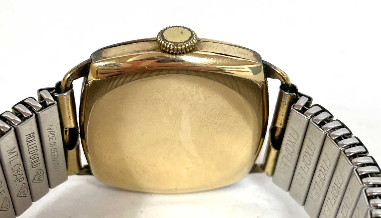 A vintage Omega wristwatch on expanding bracelet, manually crown wound movement with 15 jewels. - Image 2 of 2