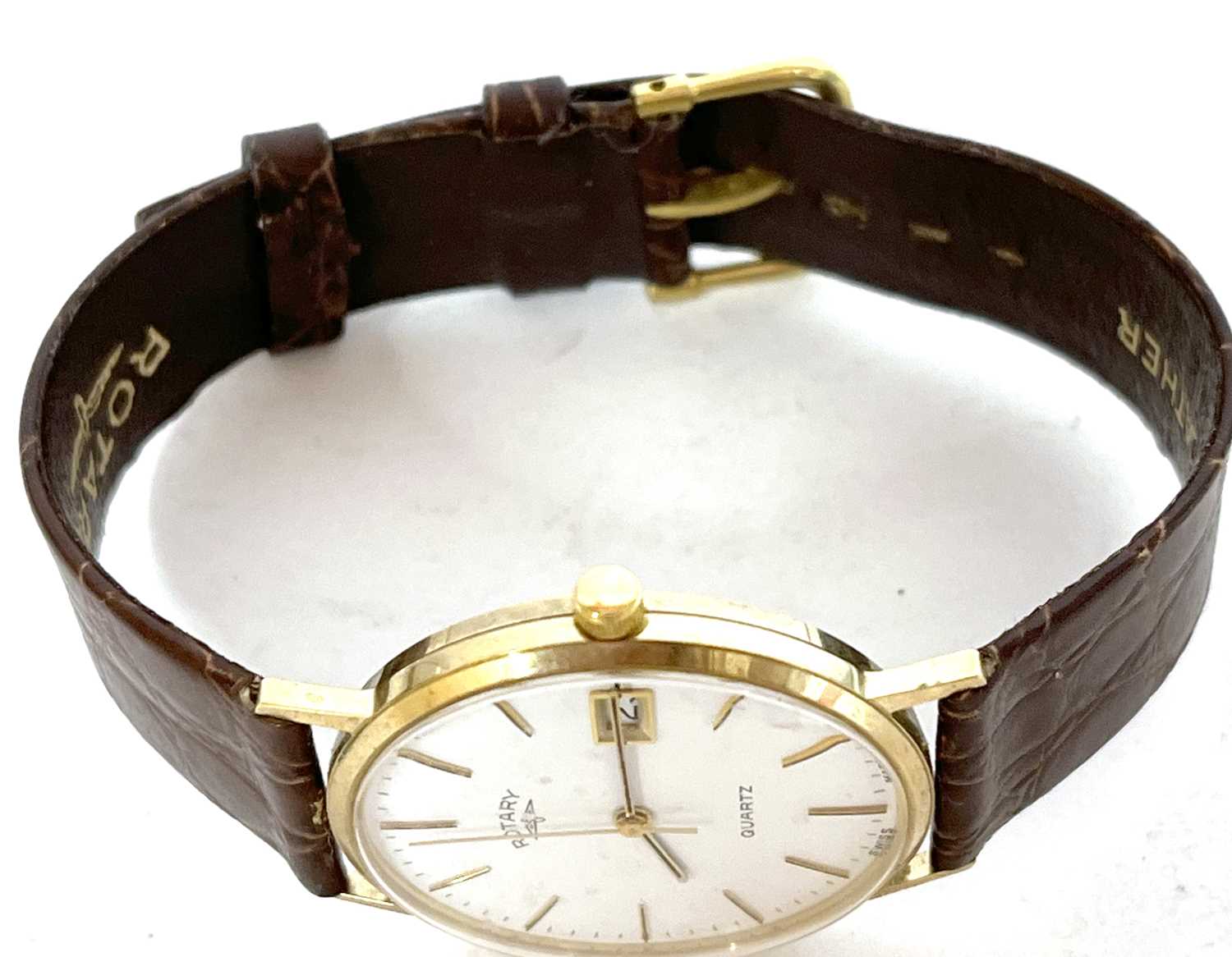 9ct gold Rotary quartz gents wristwatch, the watch has its original box and Rotary leather strap, - Image 2 of 3